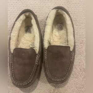 Ugg slippers